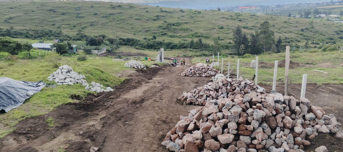 Vendo 600 m² en Derechos y Acciones Sector El Poligono Tumbaco — imagen 6