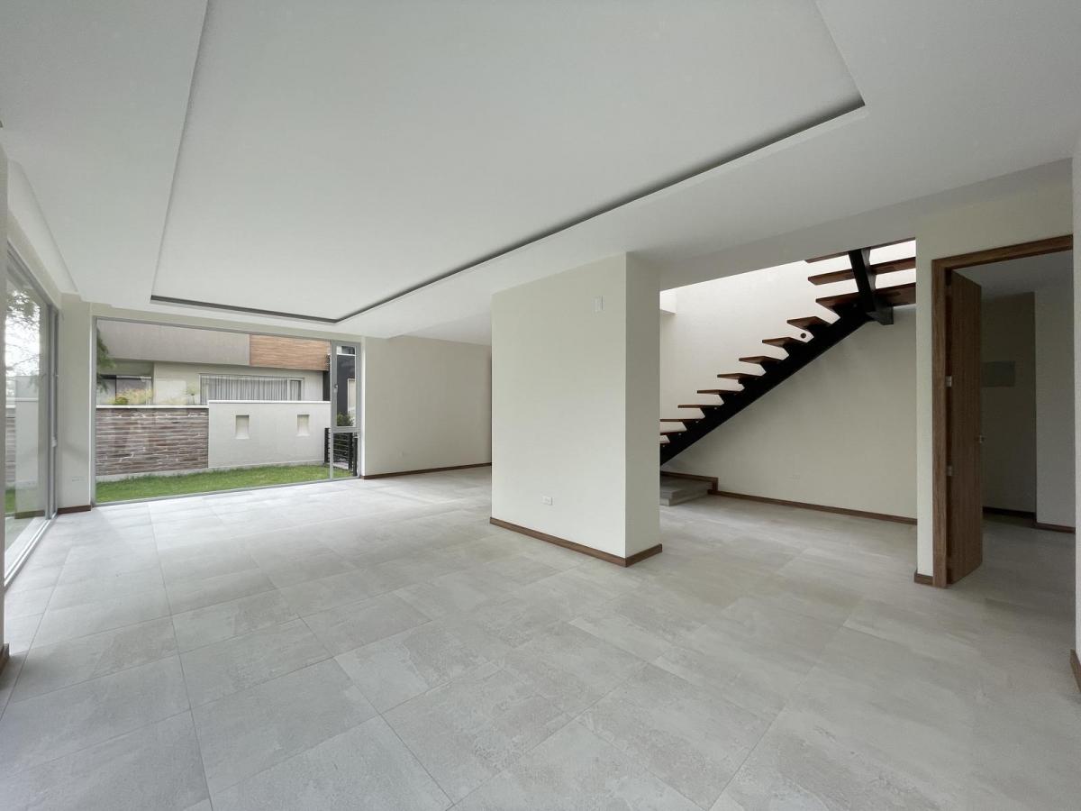 Casa de Venta en Santa Rosa de Nayon — imagen 7