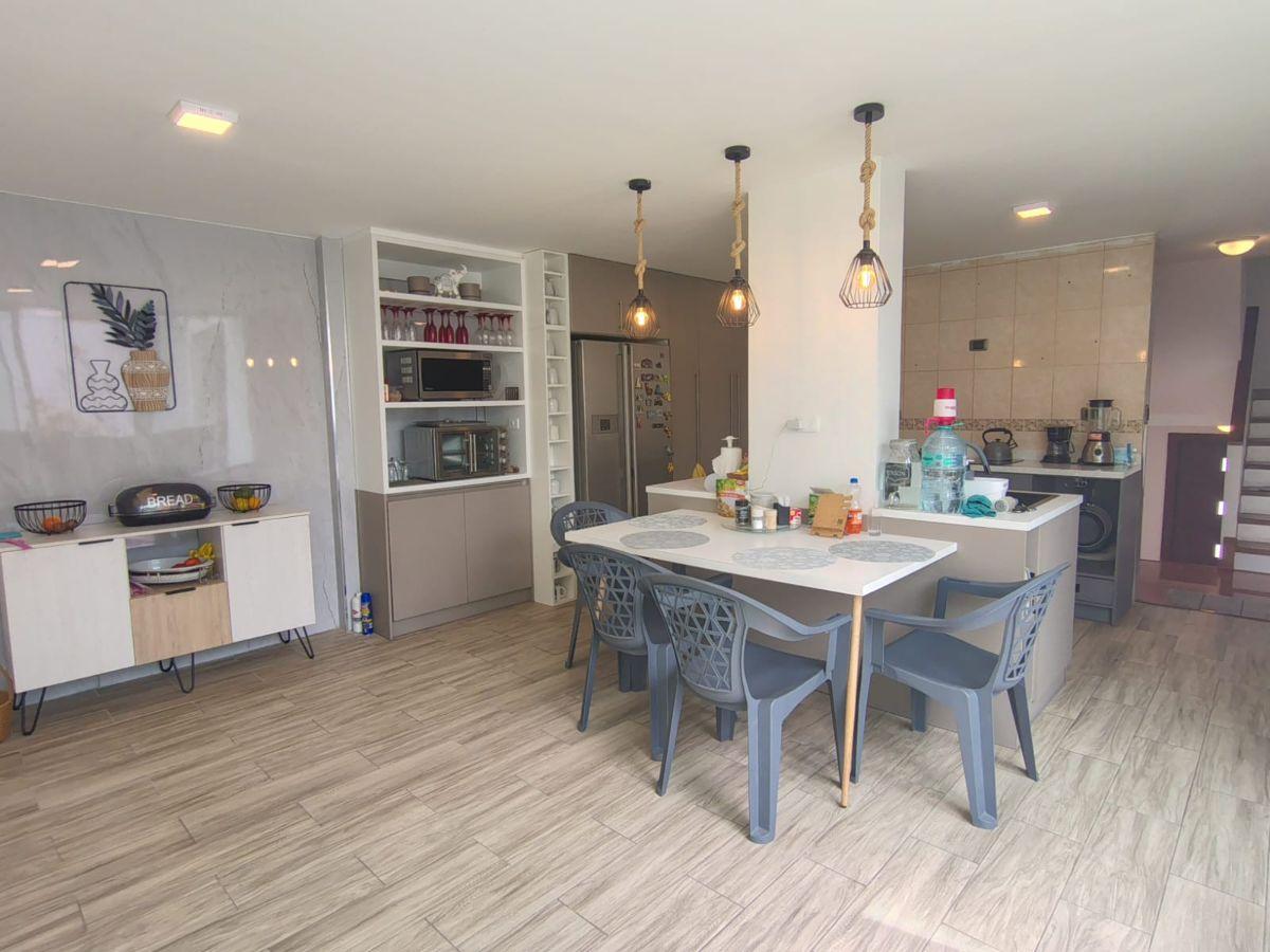 Se Vende Casa, Conjunto Privado, Sector Condado — imagen 2