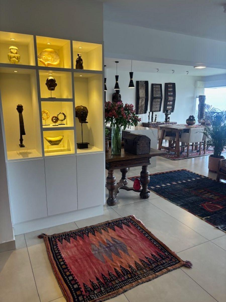 Vendo Departamento Remodelado en Gonzalez Suarez — imagen 9