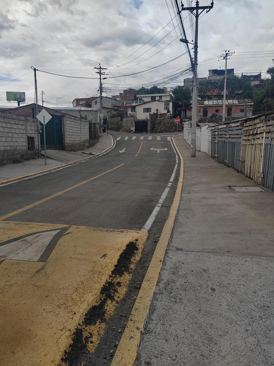 Vendo Terreno con Casa en Obra Gris en Tumbaco Sector El Carrizal — imagen 8