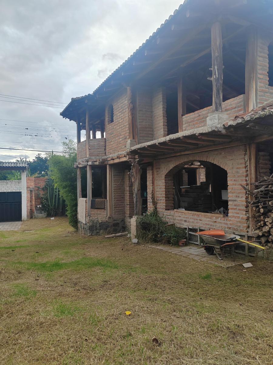 Vendo Terreno con Casa en Obra Gris en Tumbaco Sector El Carrizal — imagen 6