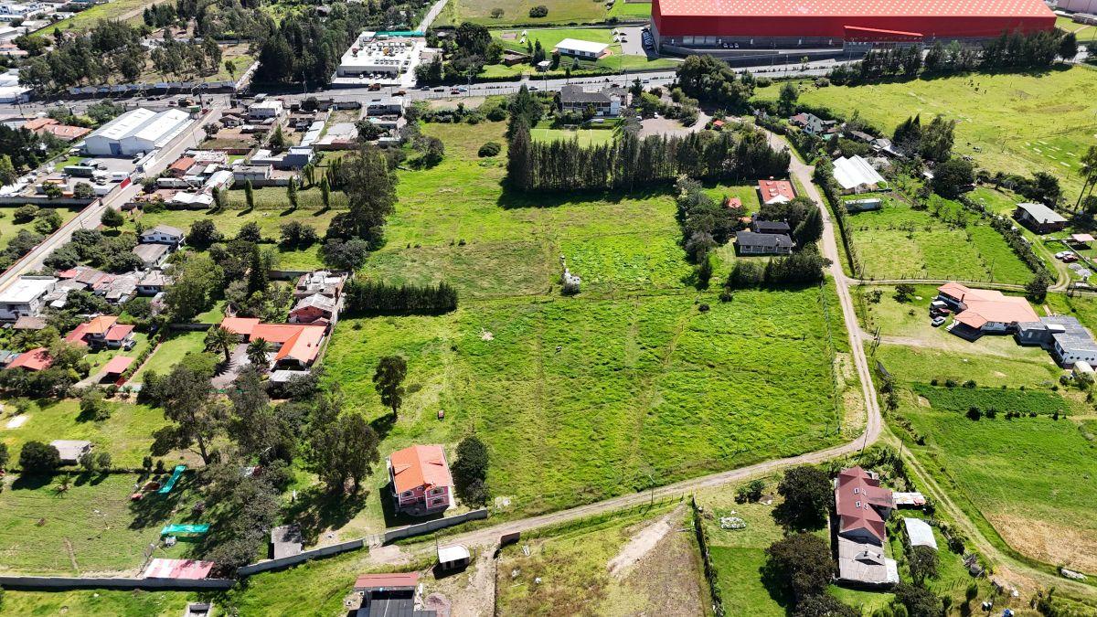 Oportunidad Terreno de Venta Av Interoceanica Entre Pifo y Puembo 40.000 m² — imagen 3