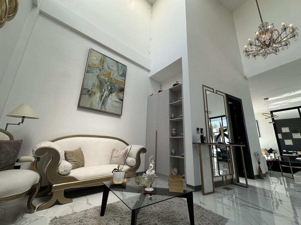 Casa en Venta Urbanizaciòn Puembo 600 Mtrs Construcciòn Piscina Lote 1100, Ascensor — imagen 8