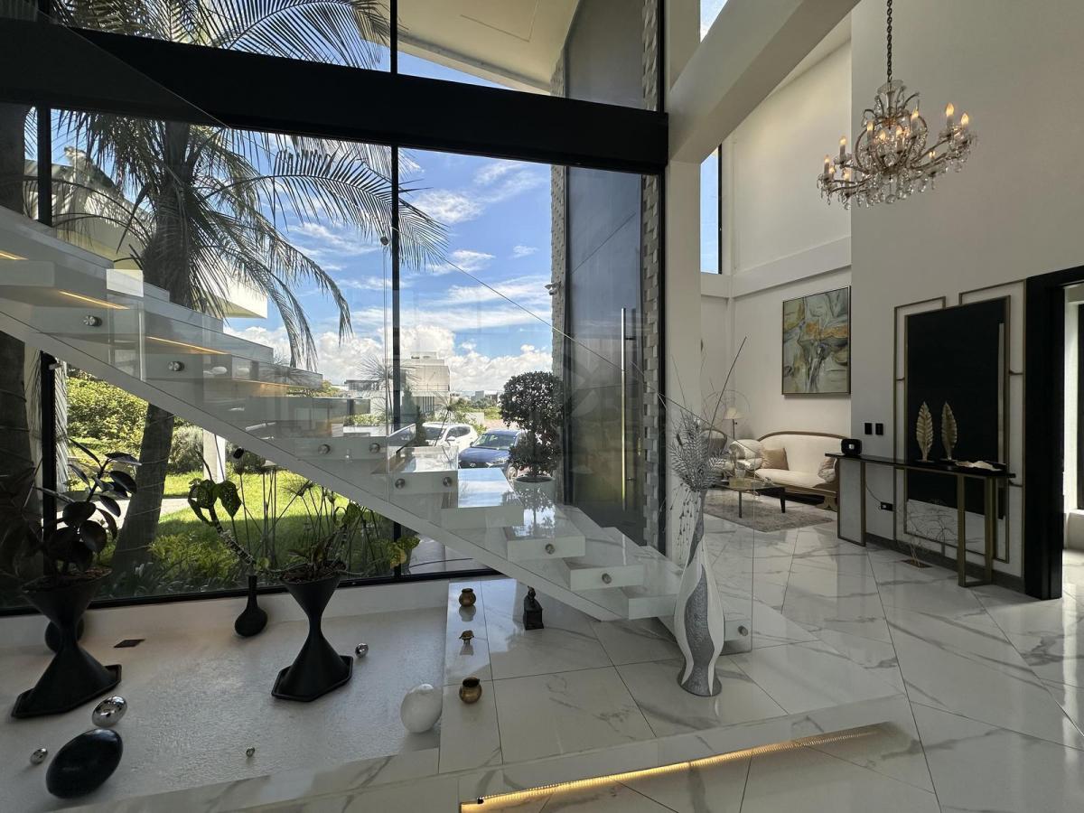 Casa en Venta Urbanizaciòn Puembo 600 Mtrs Construcciòn Piscina Lote 1100, Ascensor — imagen 6