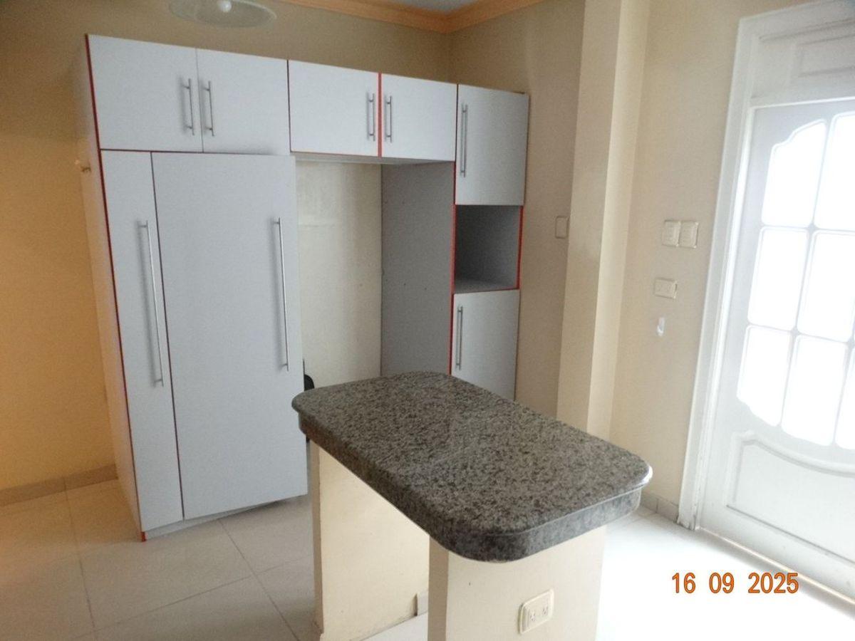 Casa de Venta en Exclusiva Urbanización Portoviejo, Manabí — imagen 6