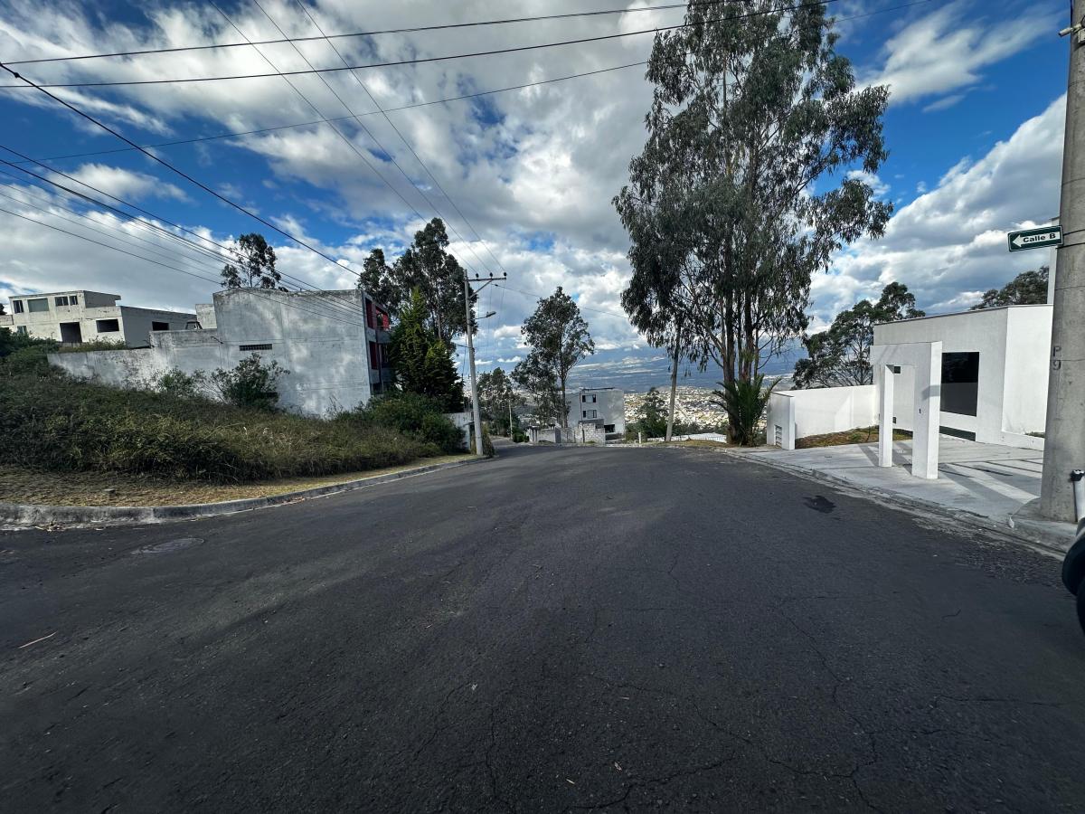 Se Vende Terreno Dentro de Urbanización Sector Embajada Americana — imagen 8