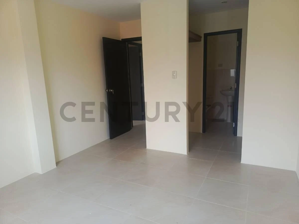 Venta Casa en Urbanización La Rioja, a Estrenar V. Bah, Guayas — imagen 3