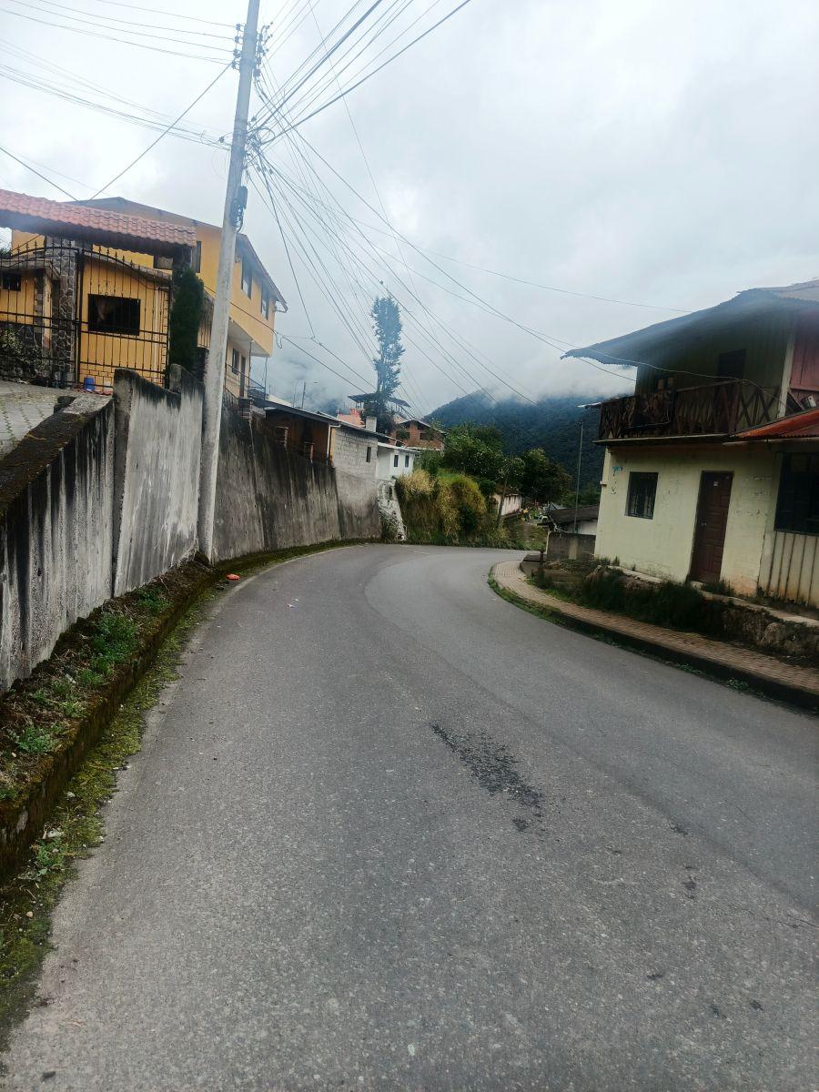 Vendo Terreno en El Centro de Papallacta con Casita de Madera por Remodelar y Agua Termal, Napo — imagen 6