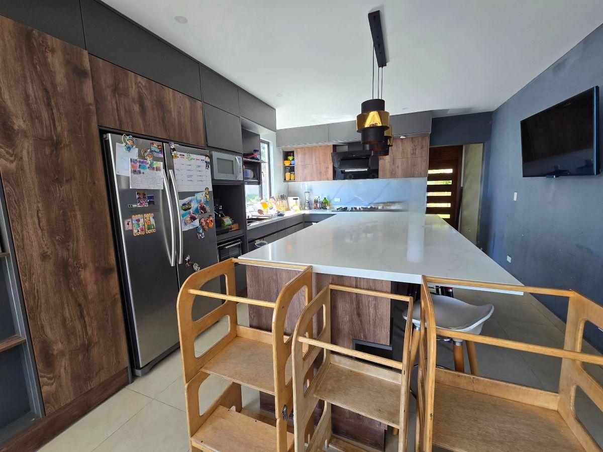 Casa Venta Independiente en Cumbaya con Habitacion en Planta Baja — imagen 5