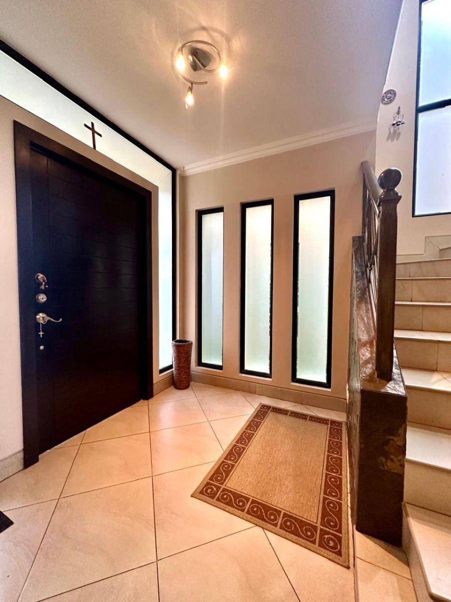 Samborondon Km 7.5 Urbanización Terrasol Casa en Venta, Guayas — imagen 4