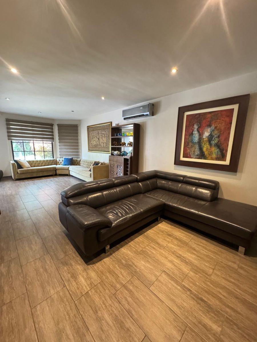 Samborondón Km 1.5 Urbanización Isla Sol Casa en Venta, Guayas — imagen 9