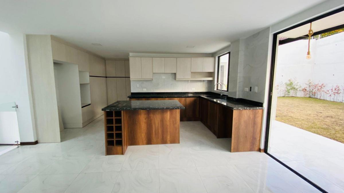 Mv - Sector Arenal, Tumbaco en Venta Casa de 3d, 151 m² a Estrenar con Area Verde de 236 m² — imagen 6
