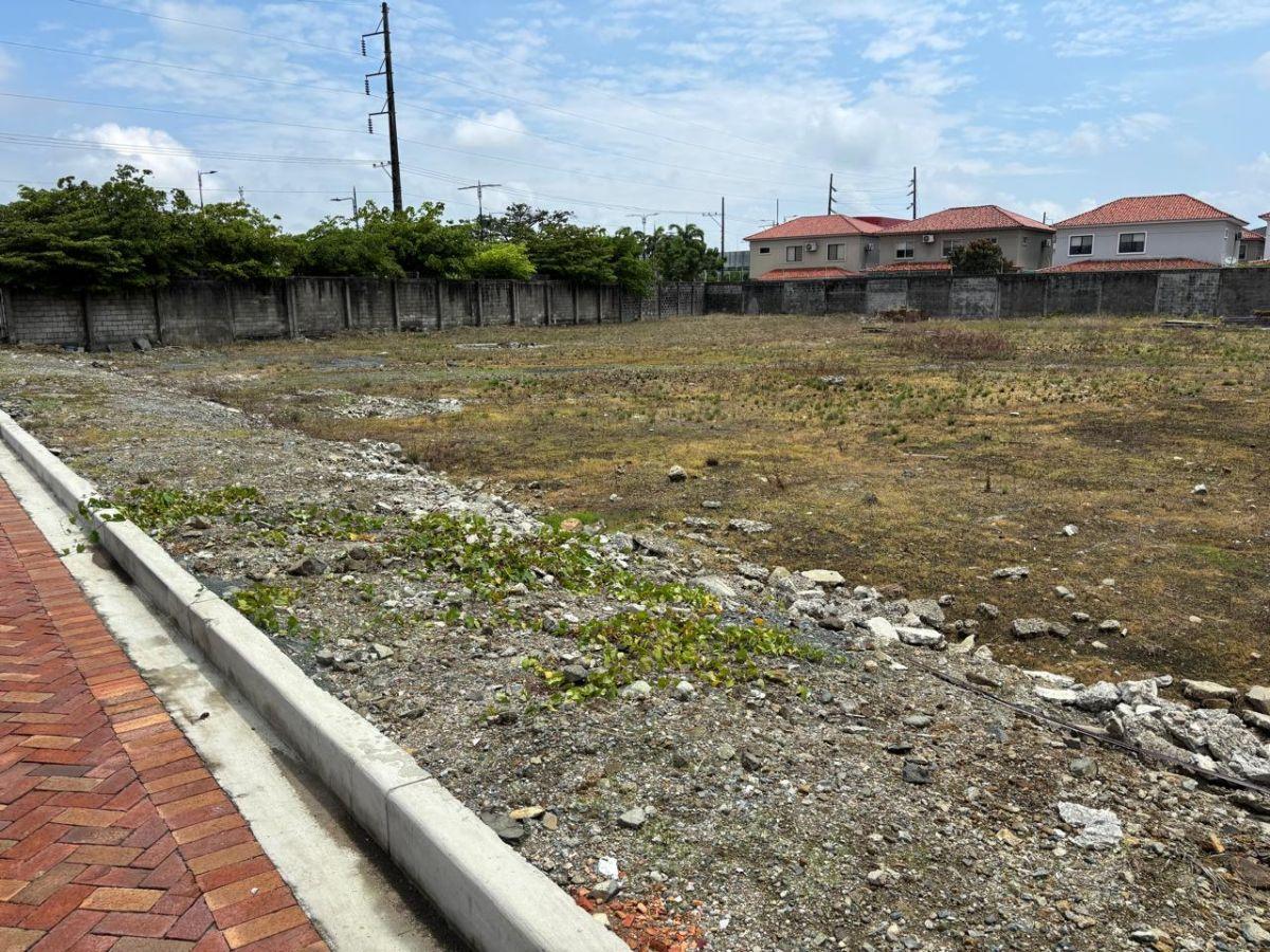 $1.100 Cada m² Samborondón, Vendo Terreno Esquinero Junto a Hipermarket Buijo. Guayas — imagen 4