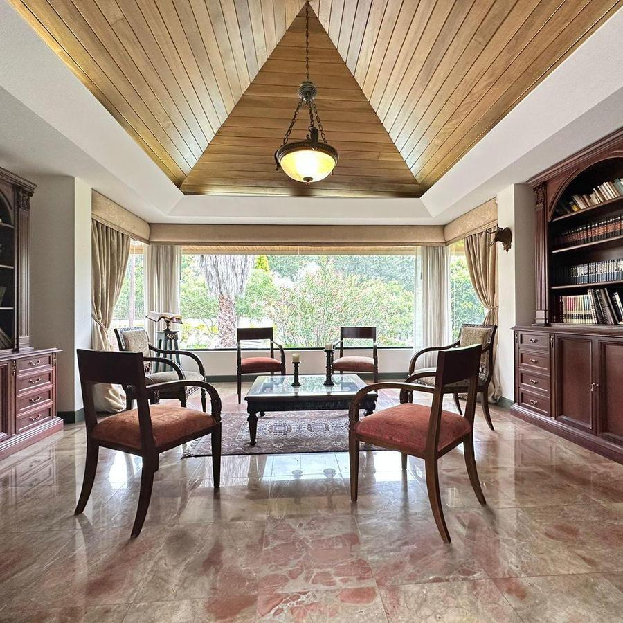Casa con 4 Habitaciones en Venta en Miravalle — imagen 8