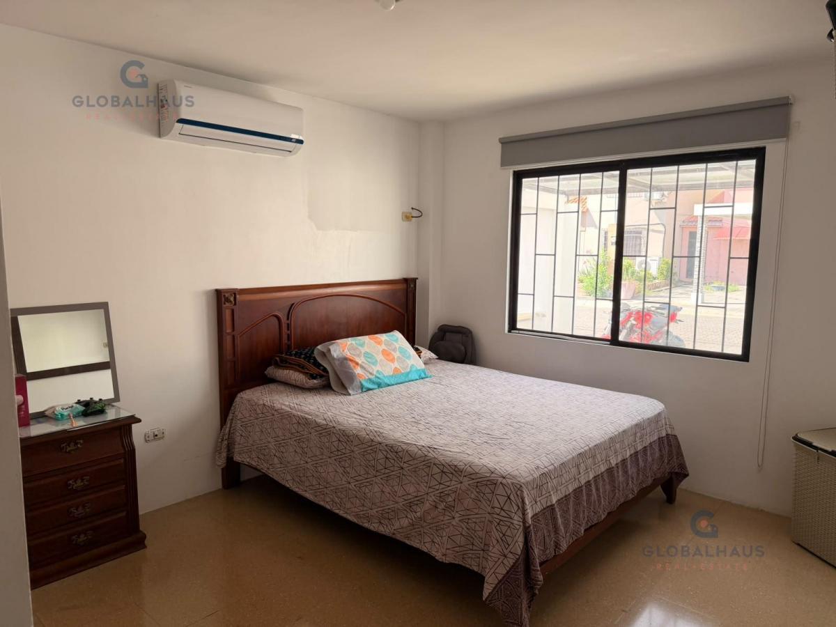 Vendo Casa de Una Planta en Villa Club Etapa Aura, Guayas — imagen 5