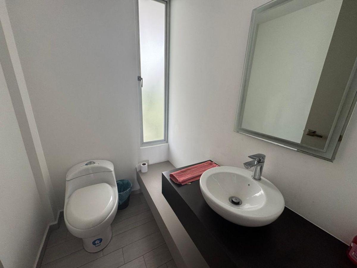 Casa Moderna en Venta – Av Intervalles — imagen 2