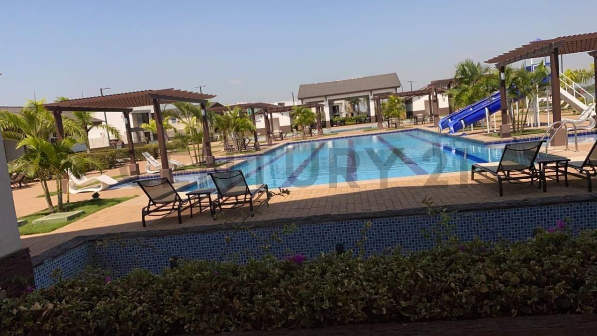 Elegante Casa en Venta en Isla Celeste, Etapa Babor. J. Mar, Guayas — imagen 9