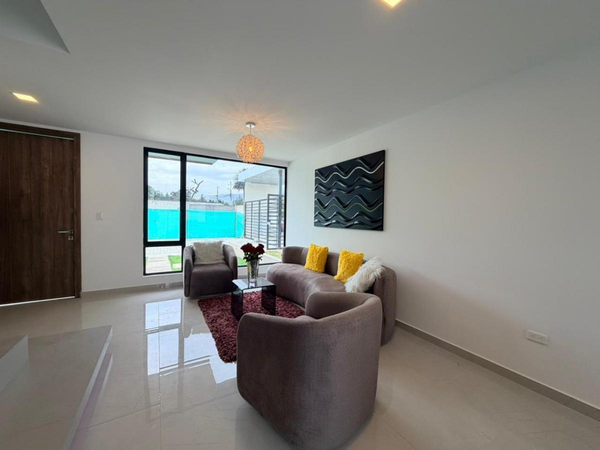 En Venta Linda Casa Tres Dorm. Ubicada en La Pampa — imagen 6