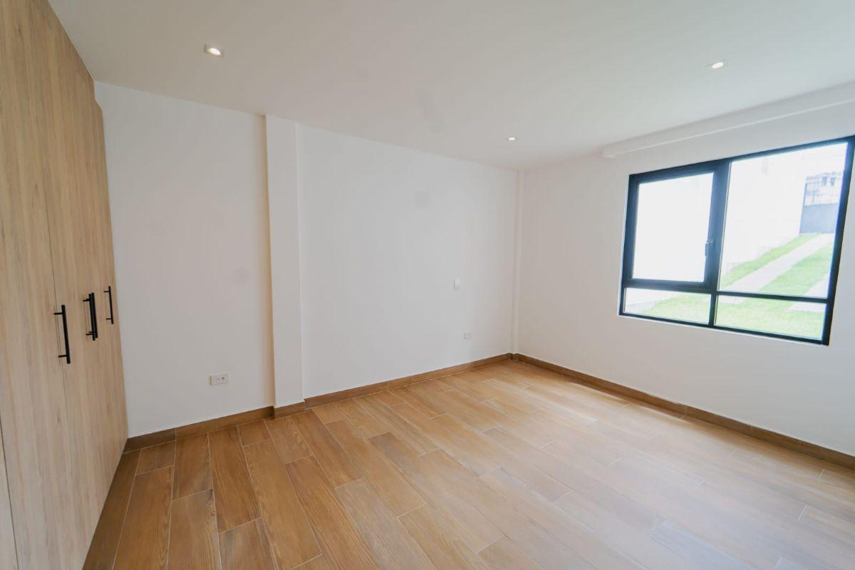 Venta Casa Nueva Dorm. Planta Baja, en Urbanización La Colina – Sangolquí Valle de Los Chillos — imagen 4