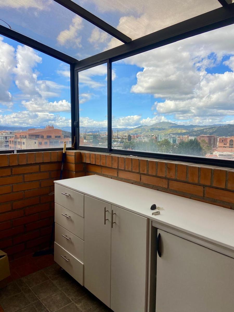 Hermoso Departamento en Venta, Sector Virgen de Bronce, Azuay — imagen 8