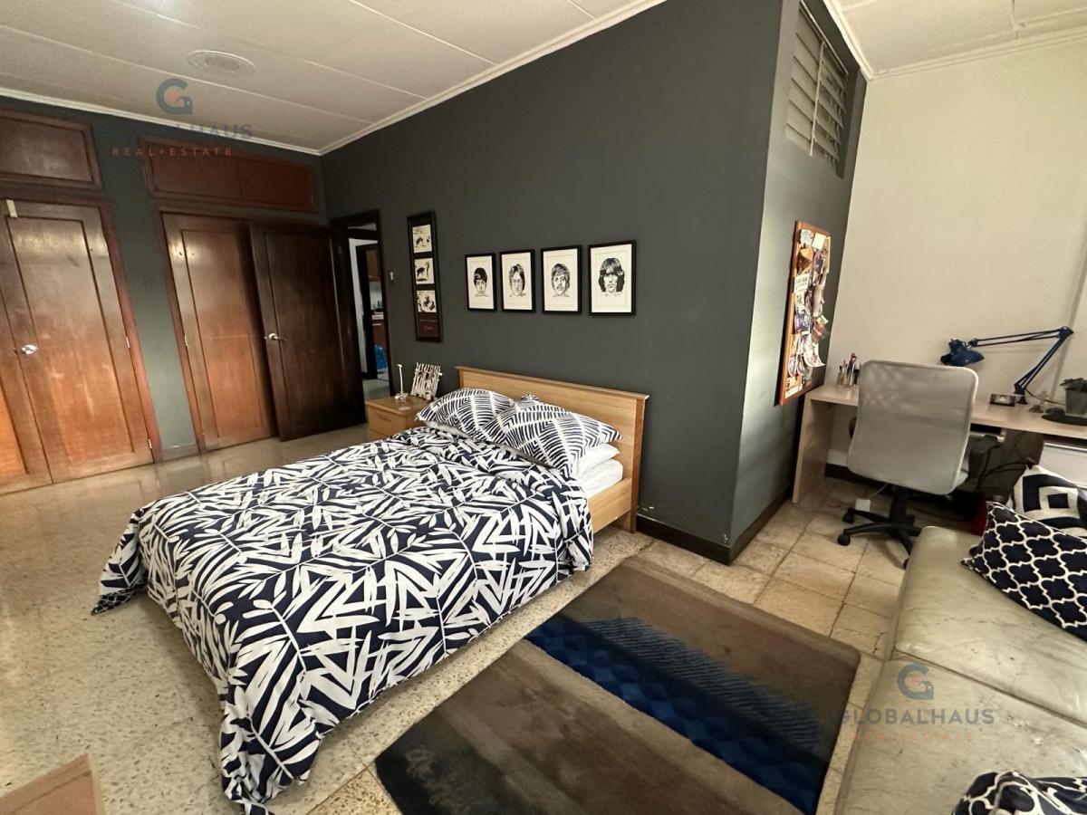 Departamento en Venta en Los Ceibos de 3 Dorm. con 3 Parqueos. V. b, Guayas — imagen 3