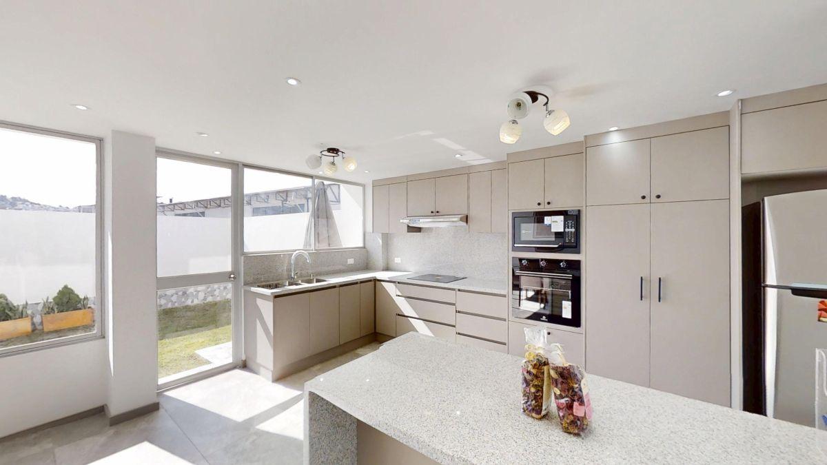 Cocina Amplia Tipo Americana 2 Parqueaderos Frente a Tu Casa con Financiamiento Vip — imagen 9