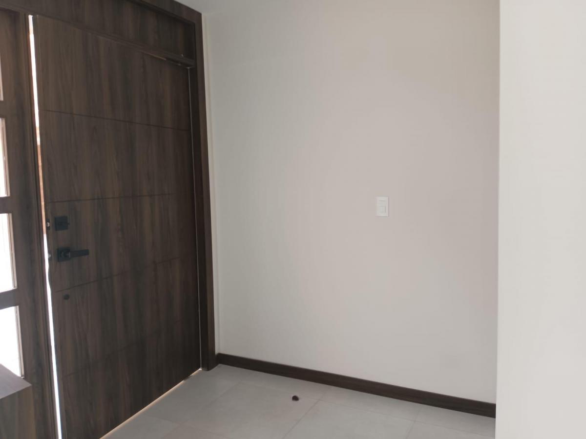 Urgente. Casa Nueva, Hermosa en Puembo, Conjunto de 12 Casas. Provincia de Pichincha — imagen 3