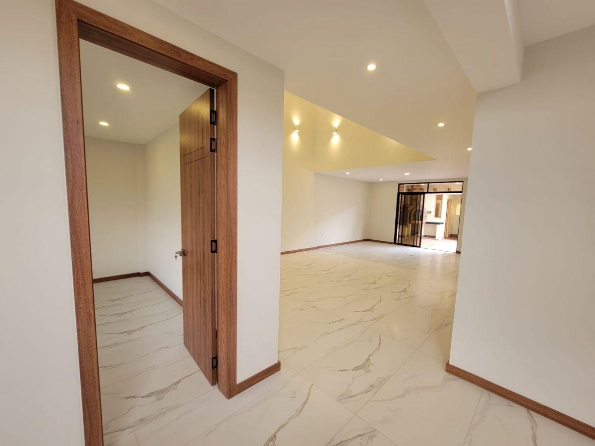 Vendo Lujosa Casa en Sangolqui — imagen 7