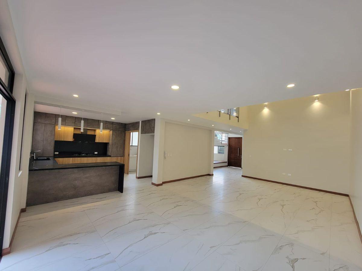 Vendo Lujosa Casa en Sangolqui — imagen 6