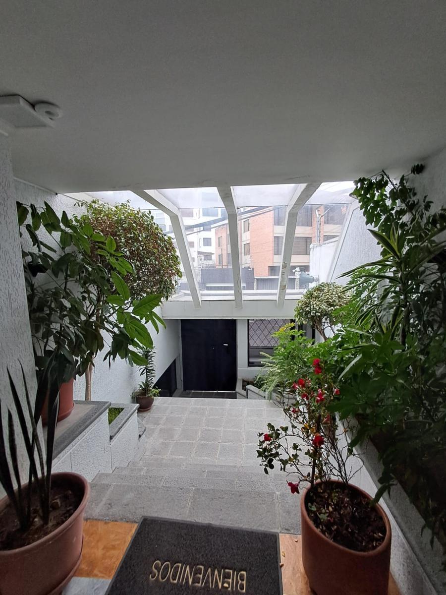 Vendo Hermoso Dpto. Duplex Sector El Bosque — imagen 8