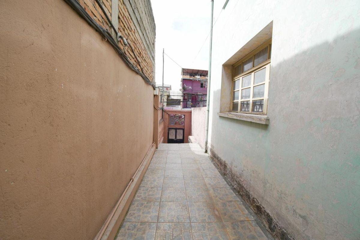 Vendo Casa, Sector Las Casas Bajo, 2 Departamentos, 1 Suite. Provincia de Pichincha — imagen 10
