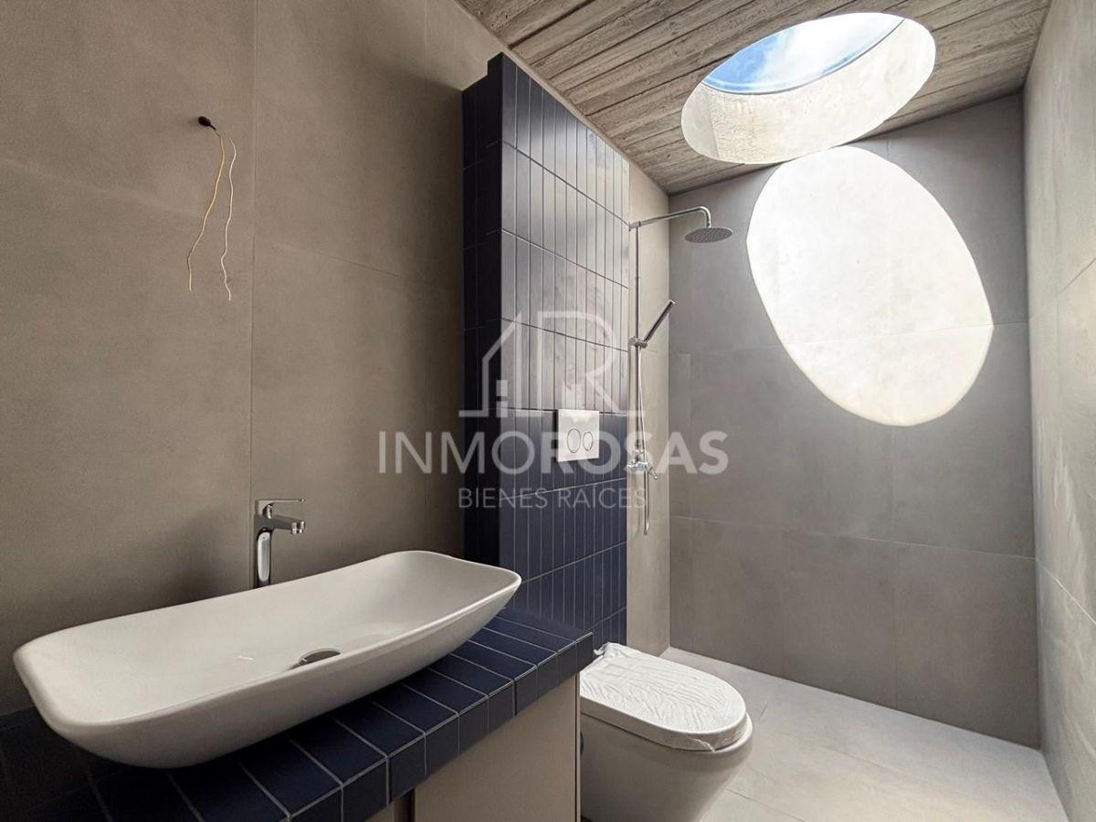 Exclusivo Departamento $138.984 en San Juan de Cumbayá 2 Dorm. con Ascensor — imagen 2