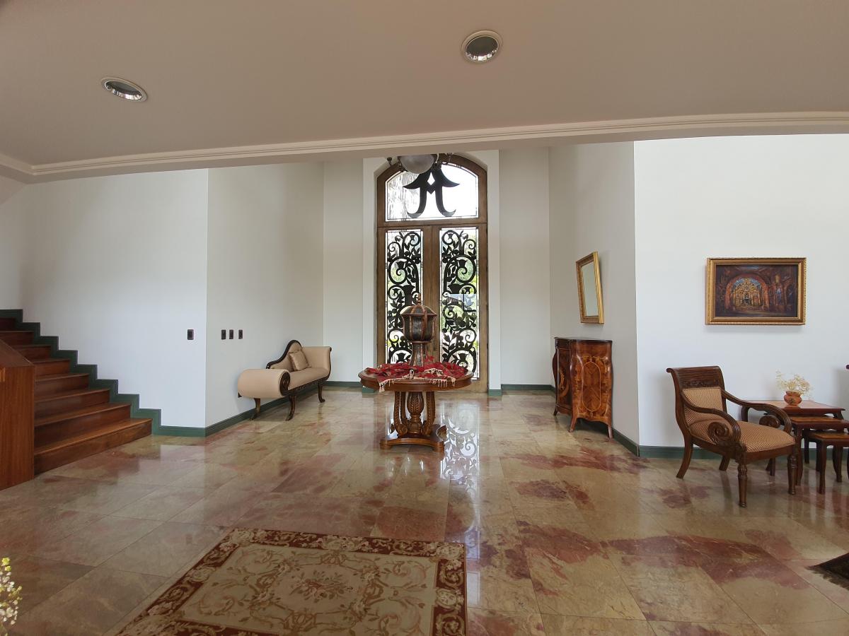 Venta o Renta Casa Amoblada Cumbayá Urbanización Rincón del Valle Frente Plaza Rancho San Francisco — imagen 8