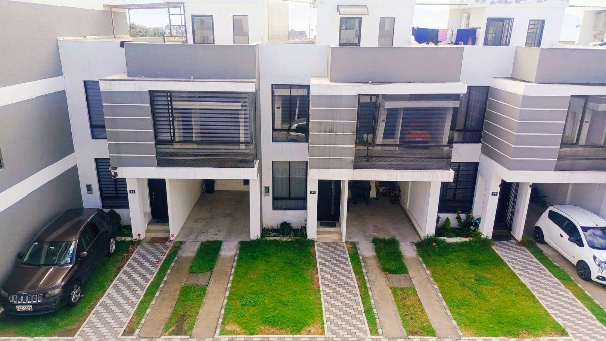 Venta Casa 3d Llano Grande Cerca Al Portal — imagen 8