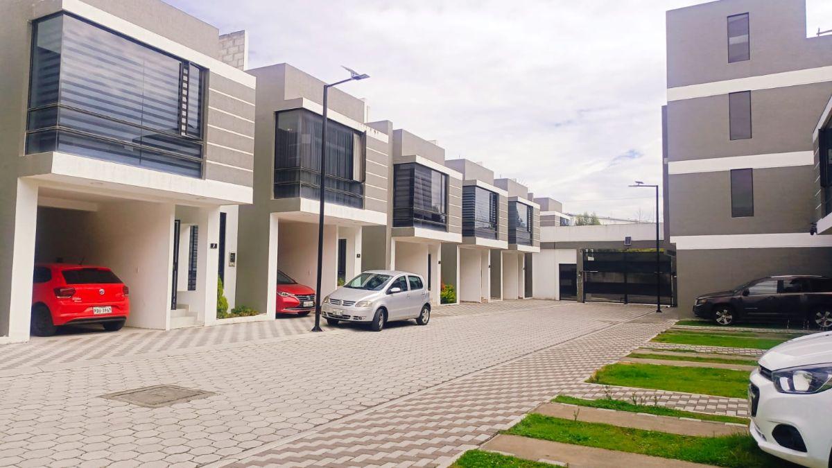 Venta Casa 3d Llano Grande Cerca Al Portal — imagen 7