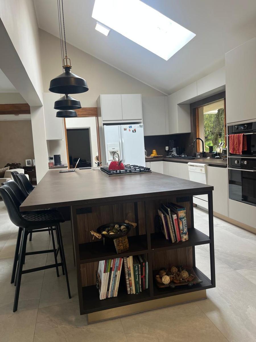 Venta Casa en Tumbaco Urb. Viña del Rio — imagen 2