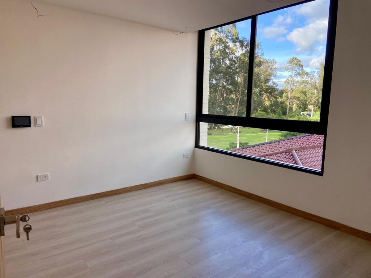 Hermosa Suite por Estrenar. Puertas del Sol, Azuay — imagen 8