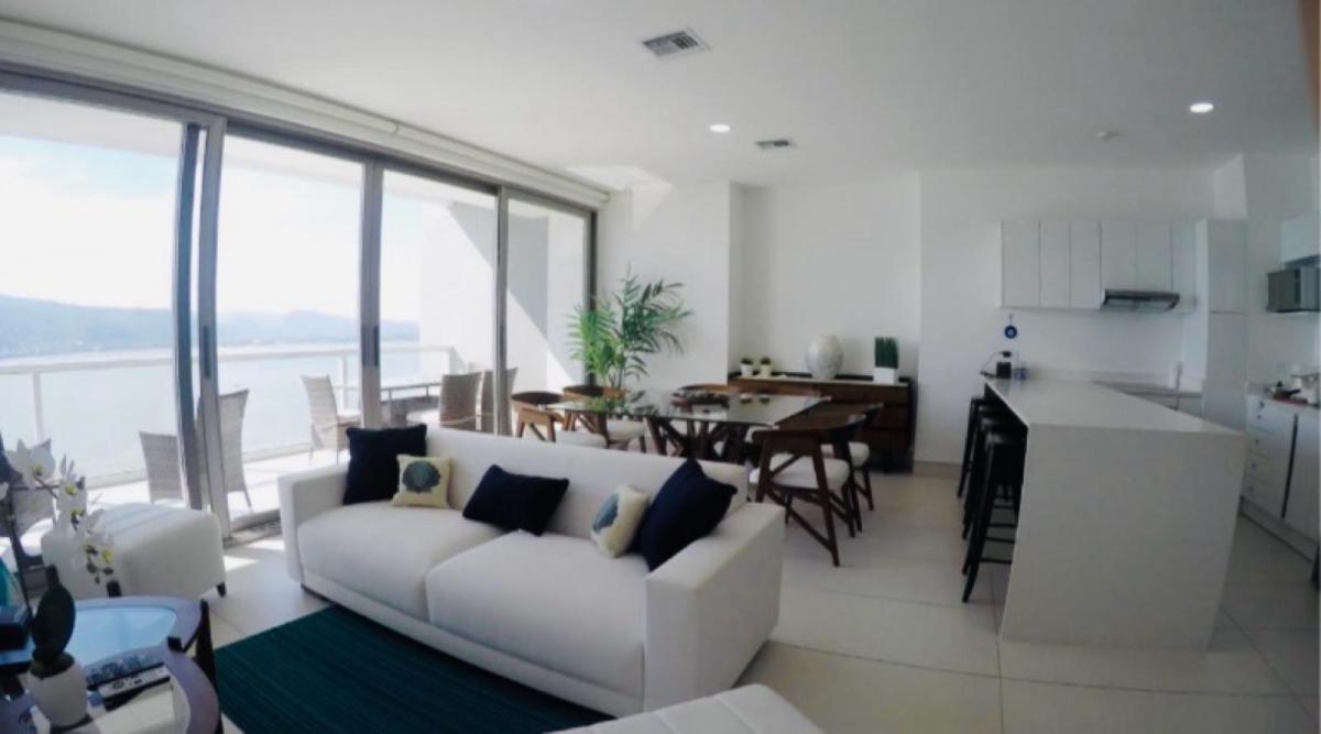 Departamento de 122 m² con 3 Habitaciones en Venta en Bahía de Caráquez, Manabí — imagen 9