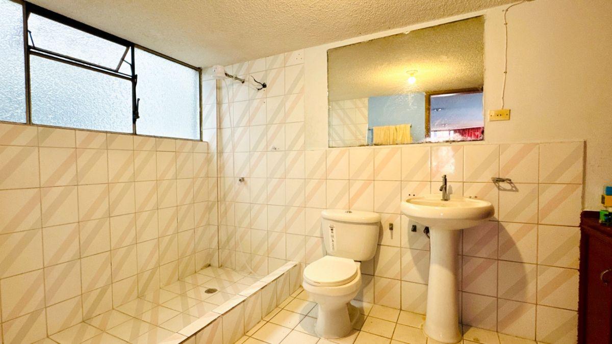 Casa Comercial en Venta Sector Chillogallo — imagen 4