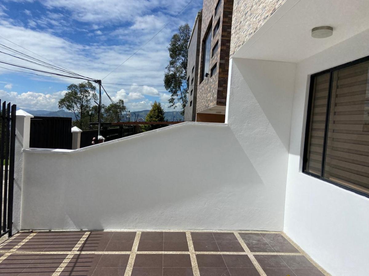 Casa en Venta, Urbanización, Racar, Azuay — imagen 10