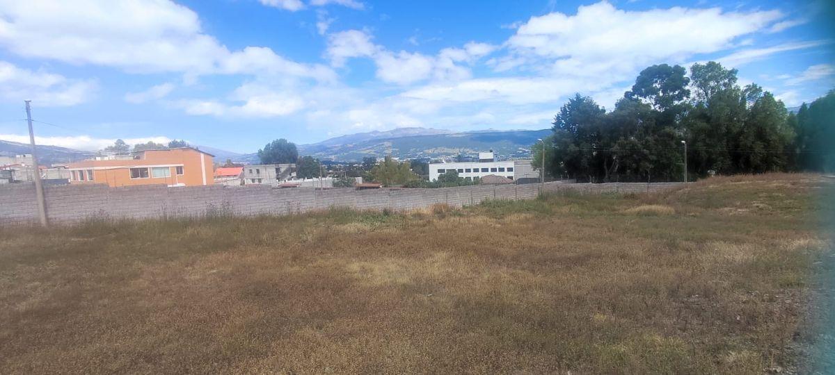 Oportunidad Para Constructoras E Inversionistas | Terreno de 1.200 m² con Proyecto Aprobado. Colibrí — imagen 2