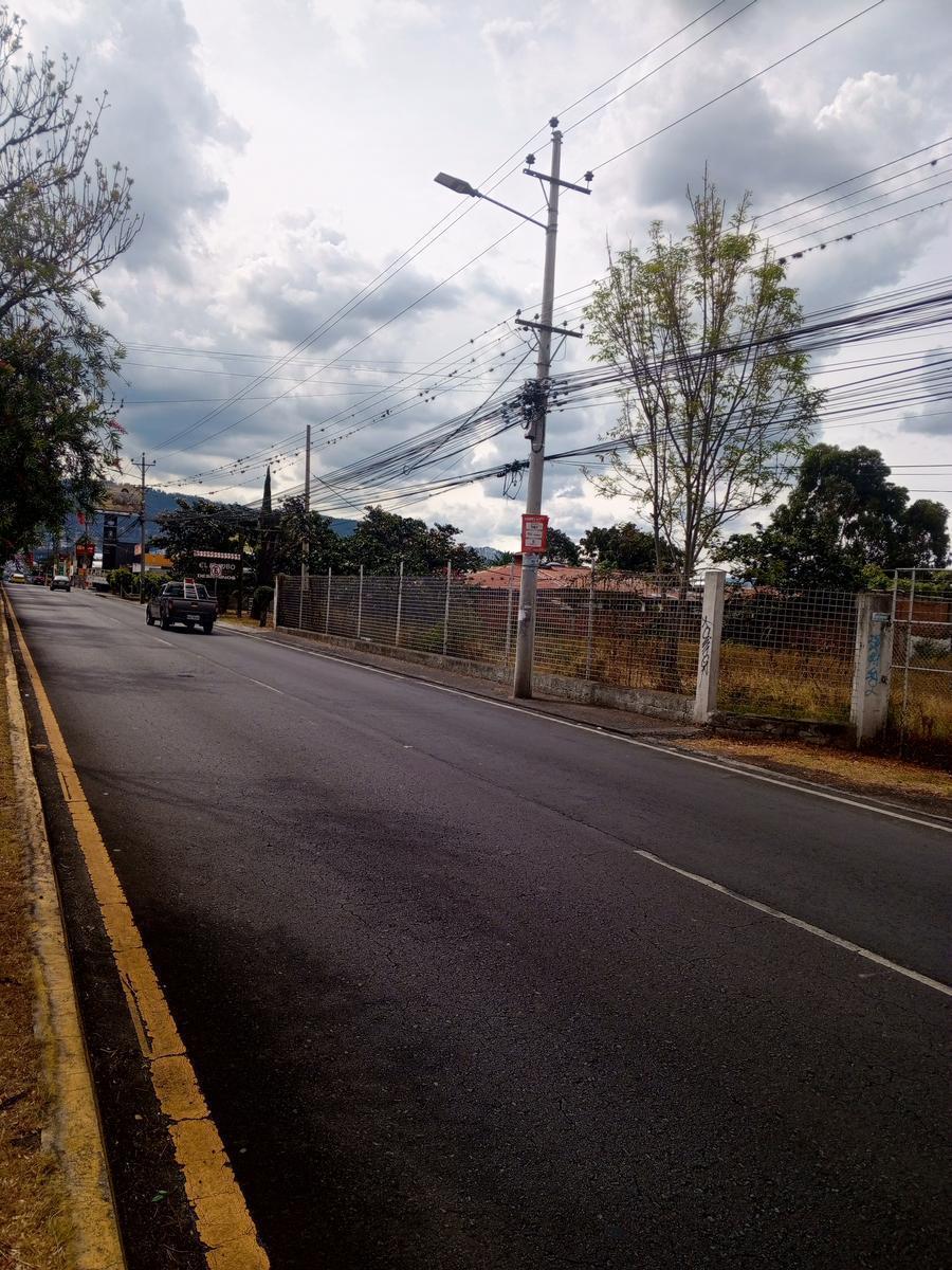 Espectacular Terreno Vía Principal Tumbaco — imagen 10