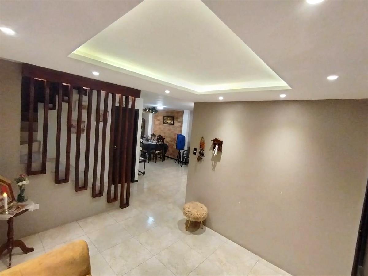 Casa en Venta Para Urb La Rioja Etapa Almeria Estf, Guayas — imagen 7