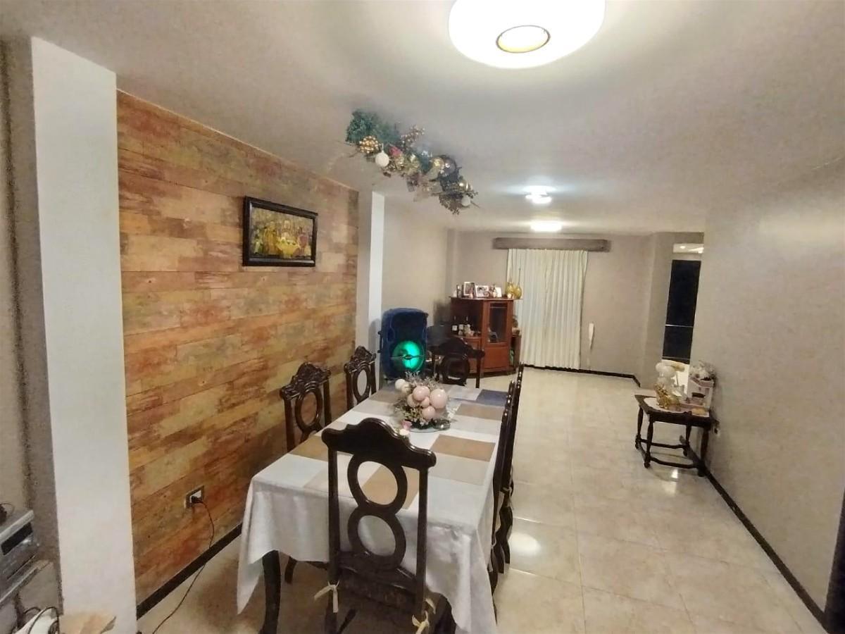Casa en Venta Para Urb La Rioja Etapa Almeria Estf, Guayas — imagen 3