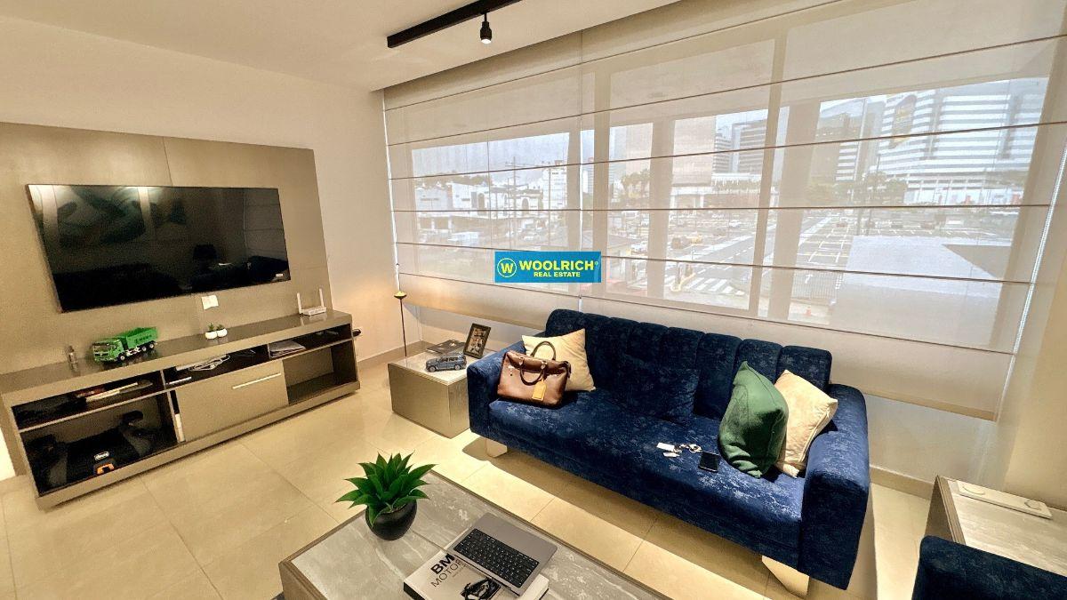 Torres del Hilton Colon, Vendo Departamento Amoblado, 2 Dorm, Parqueo, 135 m², Guayas — imagen 3