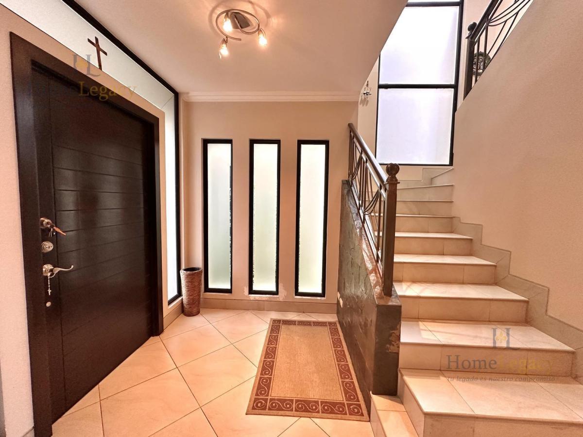 Venta de Casa de 2 Plantas en Samborondón Km 7.5 Ds, Guayas — imagen 8