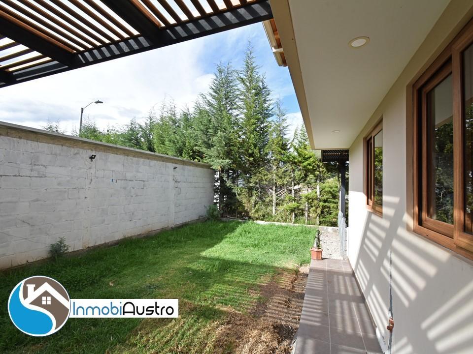 Challuabamba, Venta de Casa Amoblada, Azuay — imagen 2