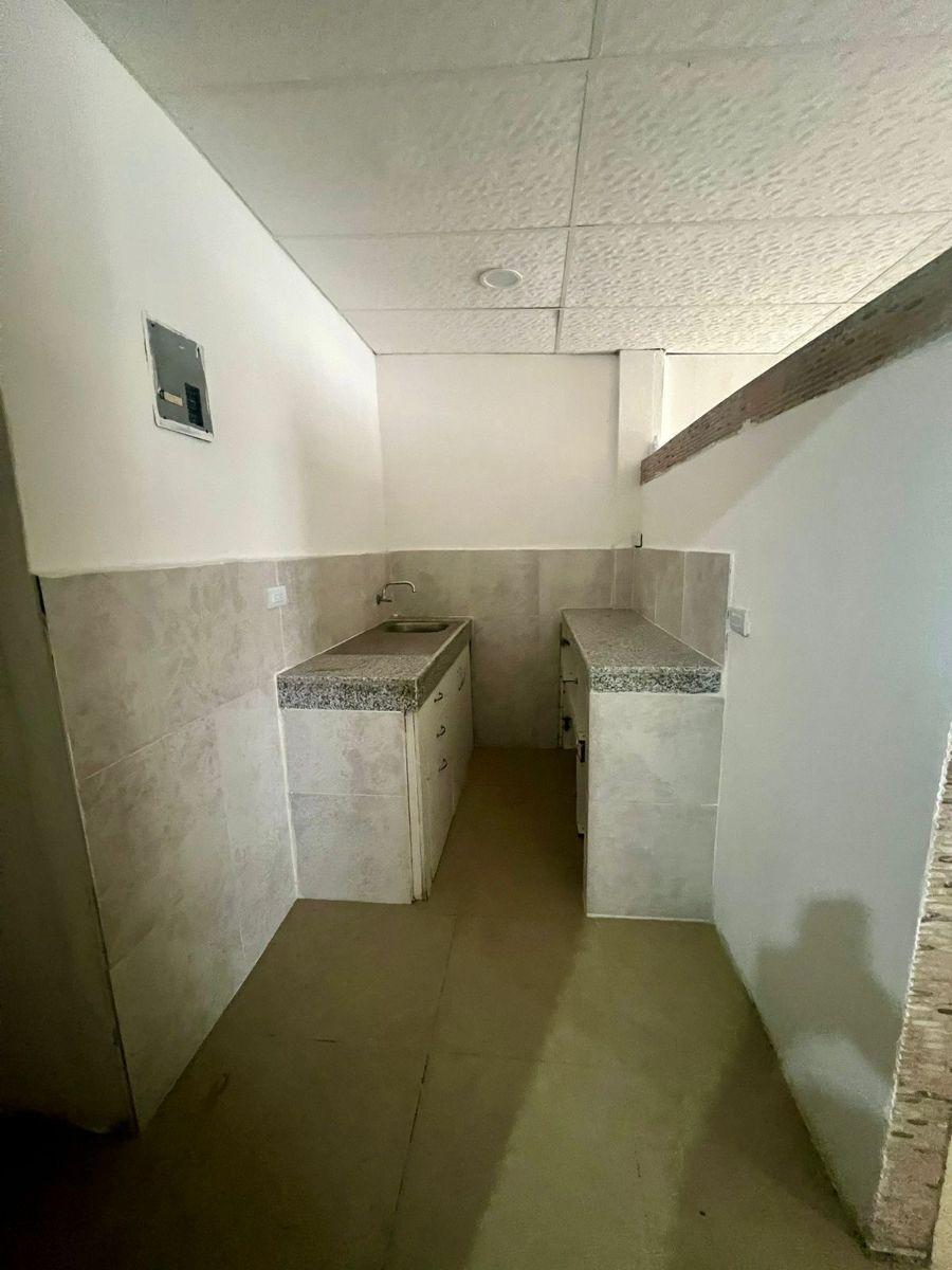 Venta Casa Totalmente Remodelada en Sauces 5/norte Guayaquil Jp, Guayas — imagen 6