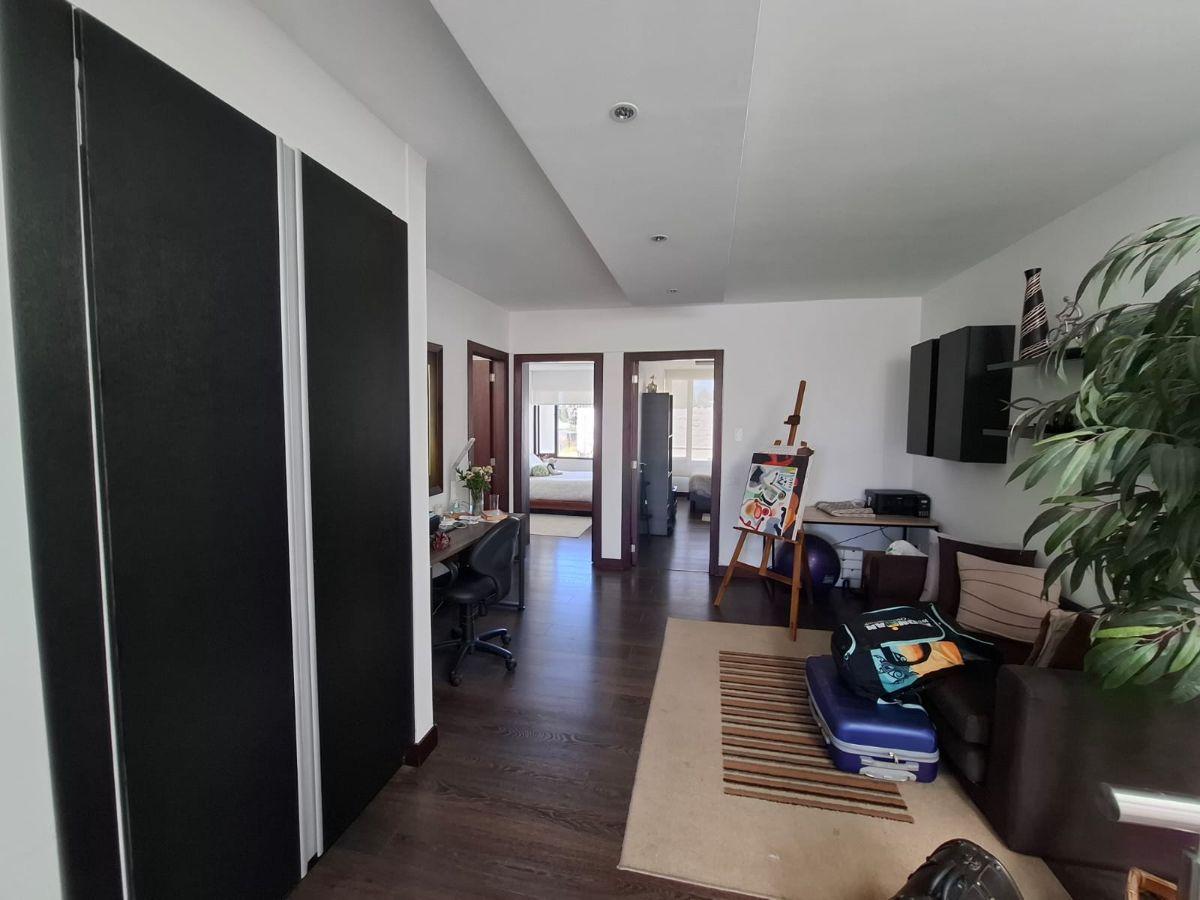 Casa de 197 m² con 3 Dorm. en Venta en Cumbayá — imagen 9